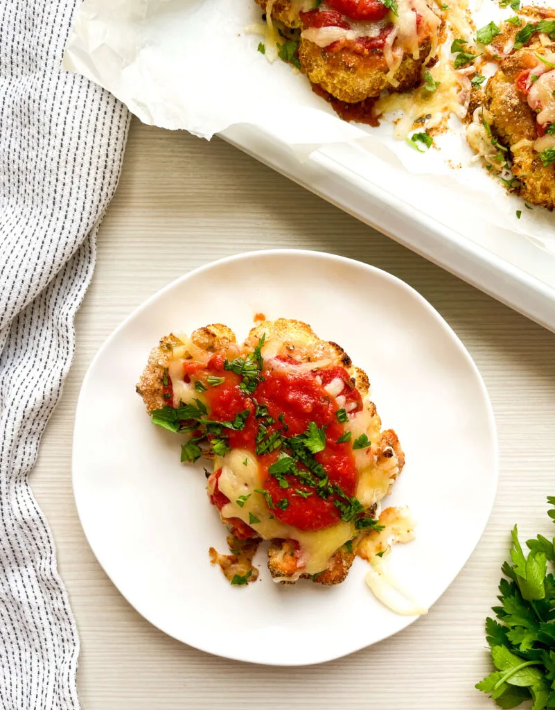 Easy & Flavorful Baked Cauliflower Parmesan Recipe: A Healthy, Delicious Alternative!
