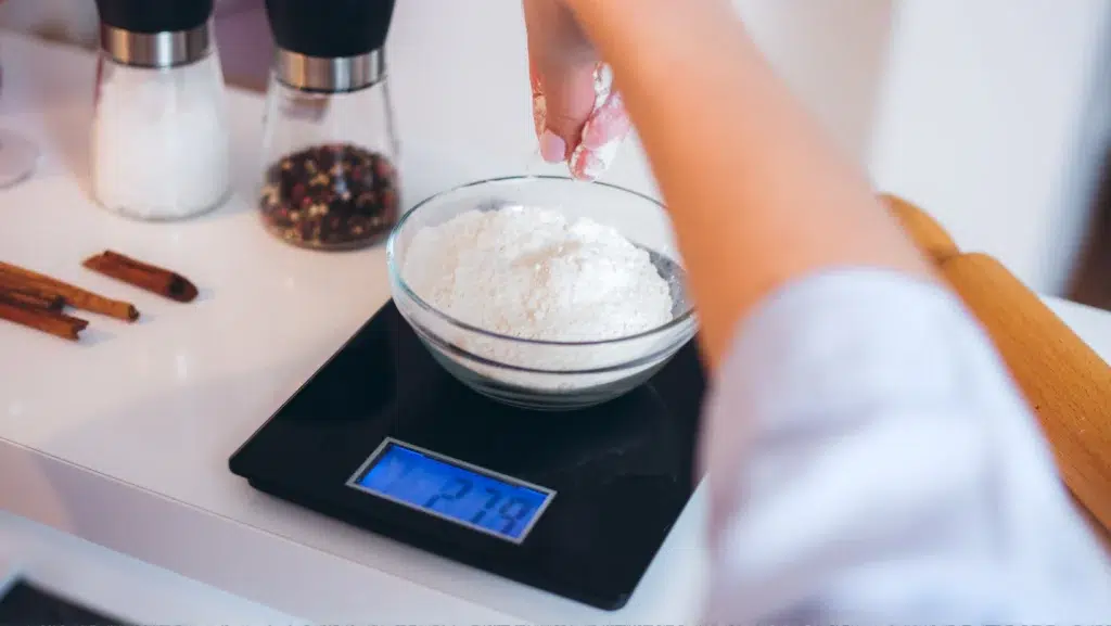 The Importance of Measuring Flour Correctly - Flour Varieties