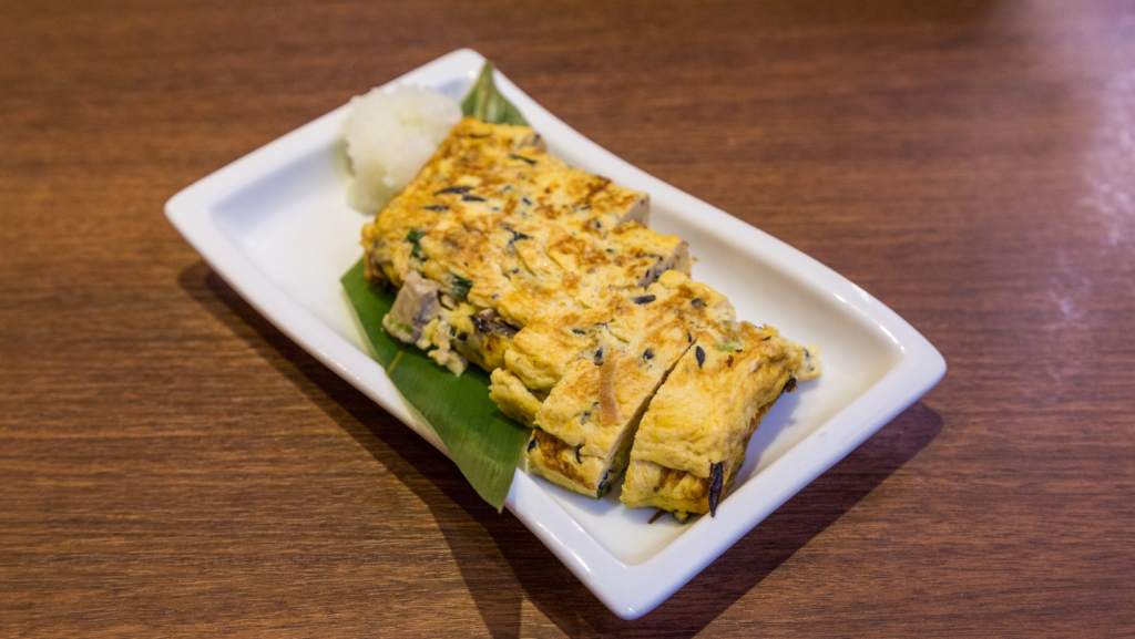 Japanese Rolled Omelette - Tamagoyaki