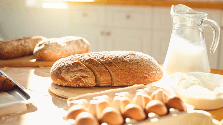 How to Bake Bread for Beginners: A Beginner's Guide to Baking Simple, Homemade Bread