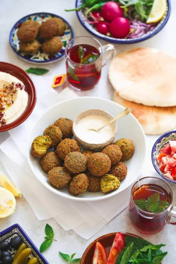 Easy and Economical Dinner Recipes for Busy Weeknights - Falafel