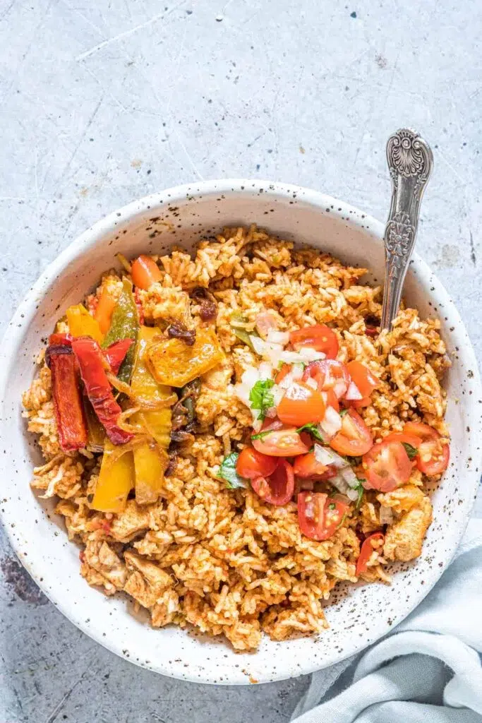 Instant Pot Fajita Rice - Easy and Economical Dinner Recipes for Busy Weeknights