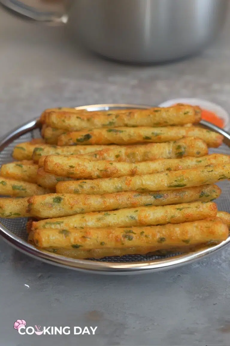 Cheesy Potato Sticks – Crunchy, Savory & Irresistible! 🧀🥔