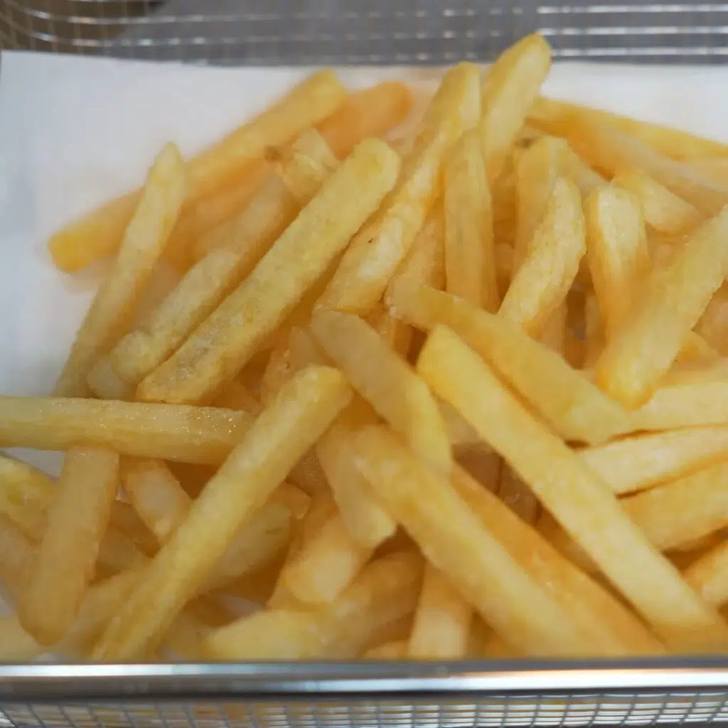 Drain Excess Oil - Perfectly Crispy Homemade French Fries – Golden & Crunchy