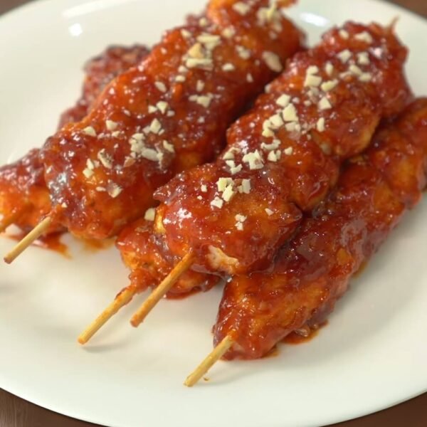 How to Make Sweet and Spicy Chicken Skewers Everyone Will Love