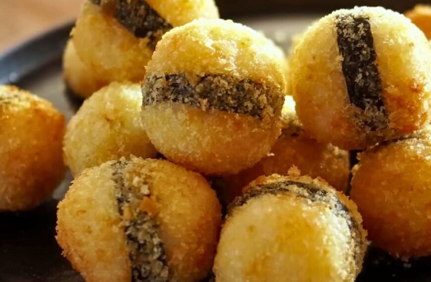 Crispy Tuna Kimchi Rice Balls – Cheesy, Golden & Packed with Flavor!