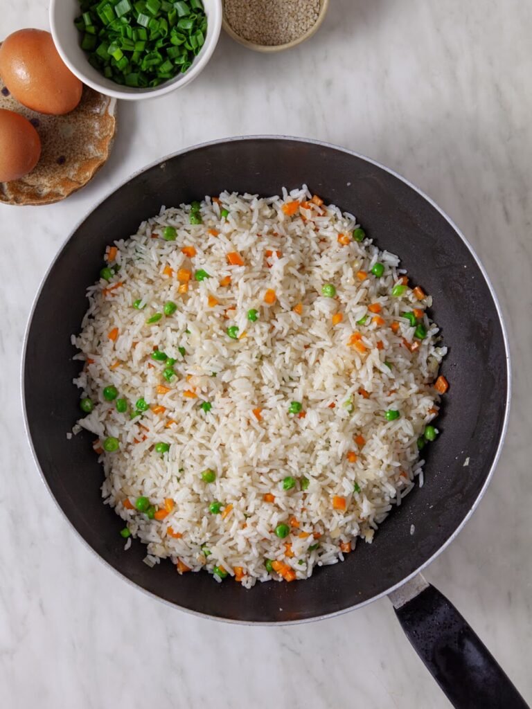 Fry the Rice- -Quick & Tasty Chicken Fried Rice – A Fast, Flavor-Packed Weeknight Meal