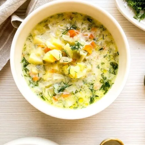Traditional Polish Dill Pickle & Potato Soup: A Tangy, Comforting Classic