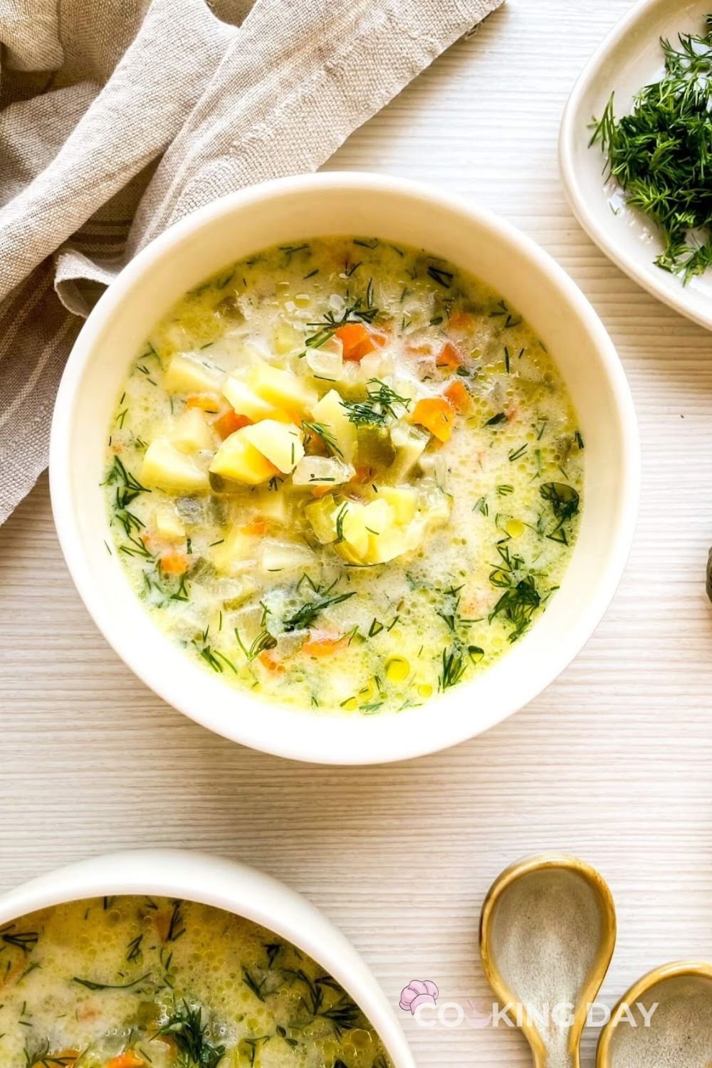 Traditional Polish Dill Pickle & Potato Soup: A Tangy, Comforting Classic
