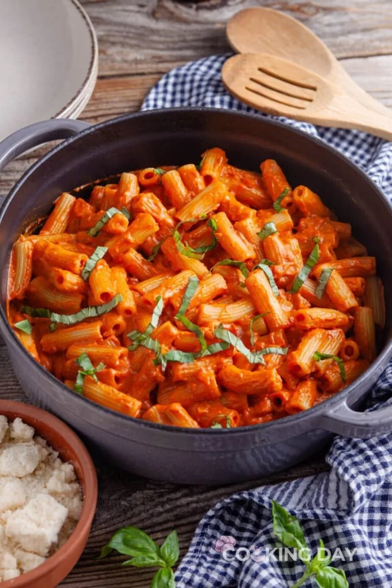 Creamy Rigatoni Vodka Pasta