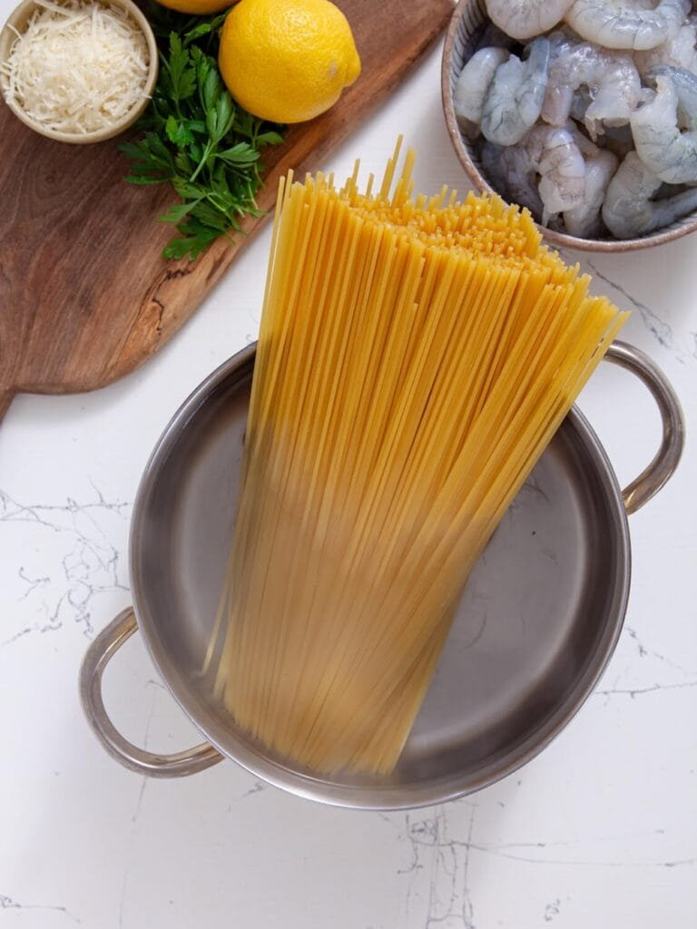 Step 1: Cook the Spaghetti - Shrimp Scampi with Spaghetti

