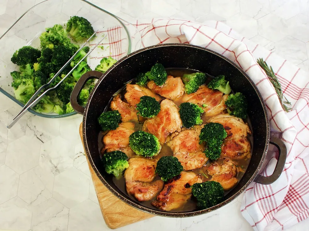 Return the Chicken - One Skillet Lemon Rosemary Chicken and Broccoli