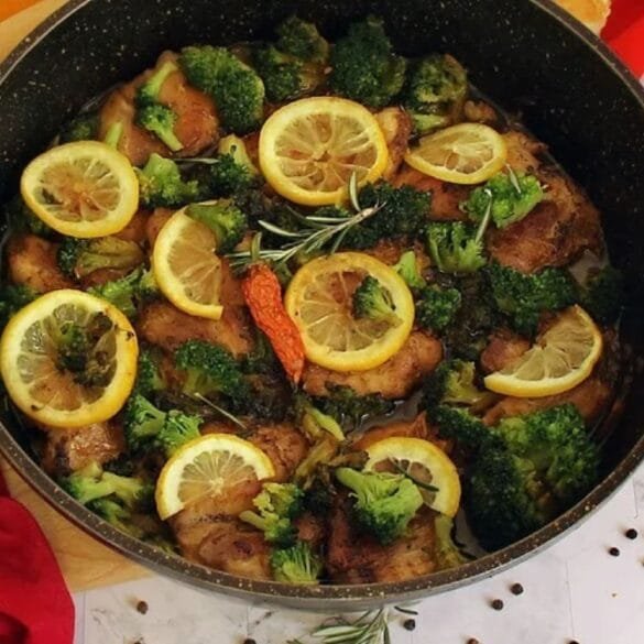 Lemon Chicken with Rosemary and Broccoli
